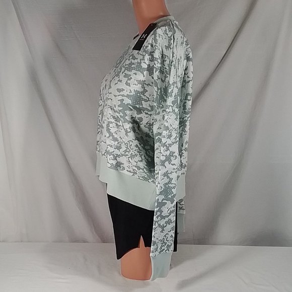 Women's Under Armour Camo Rival Fleece Crew Sweatshirt Opal Green-VAR Szs- NWT - Picture 4 of 4